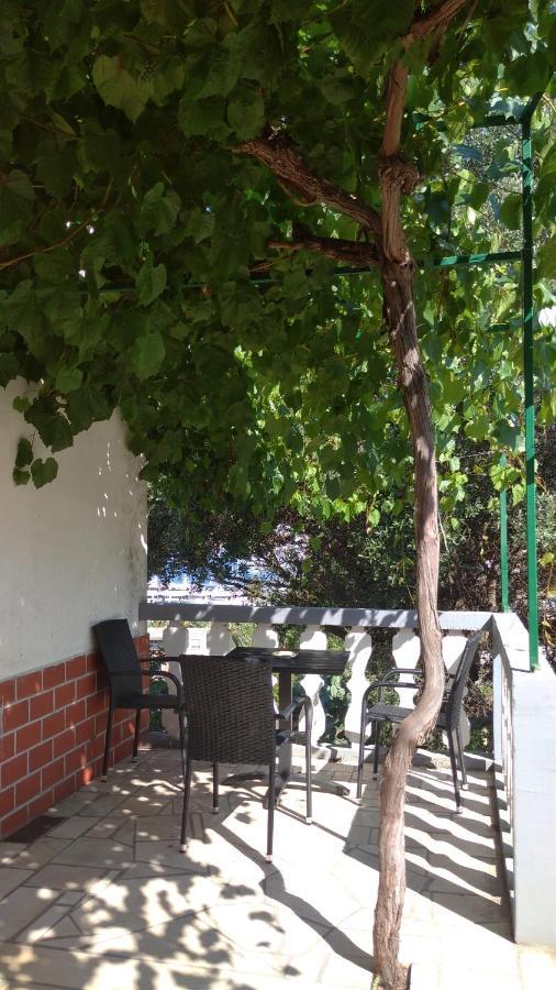 Appartamento Moki Vis Esterno foto